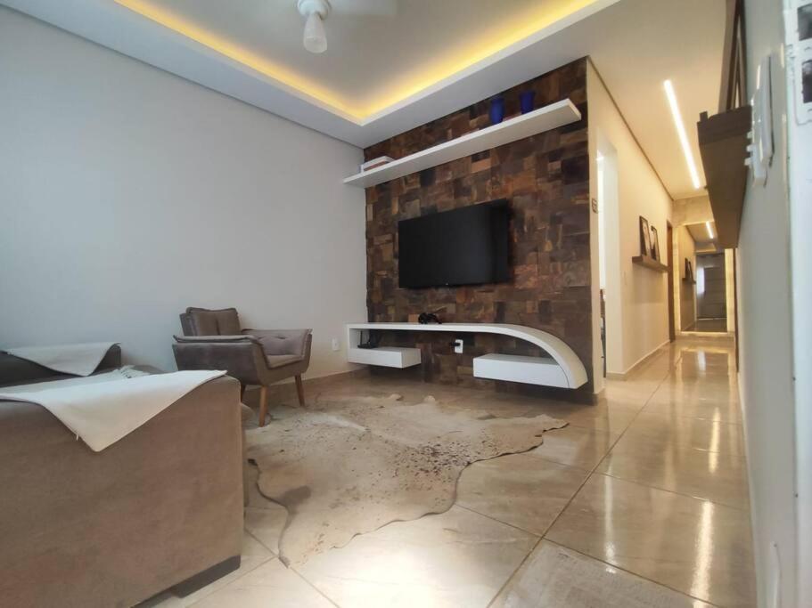 Casa Para Descanso E Tranquilidade Uberaba Exteriér fotografie